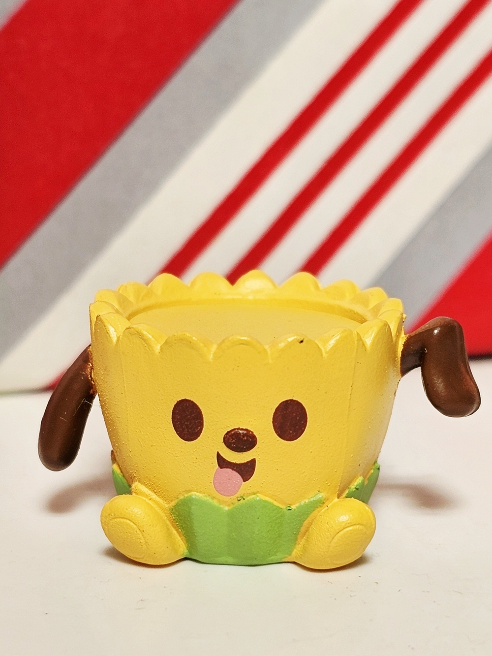 EXCLUSIVE 2025 Disney Advent Calendar Munchlings Peanut Butter Cup Pluto